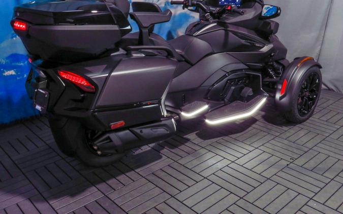 2024 Can-Am® Spyder RT Limited Dark Wheels