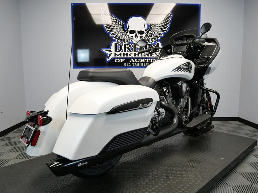 2021 Indian Motorcycle® Challenger® Dark Horse