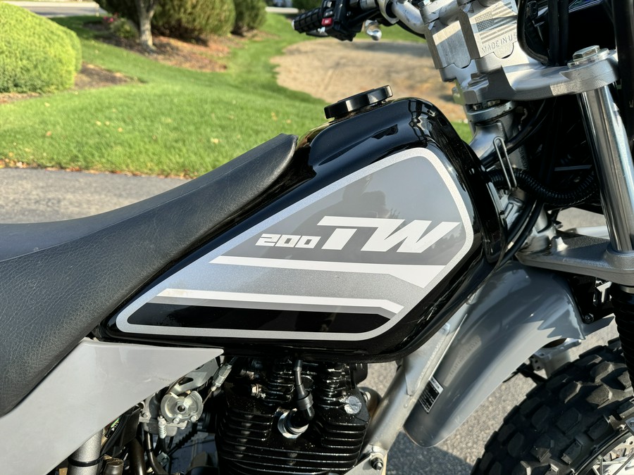 2021 Yamaha TW200