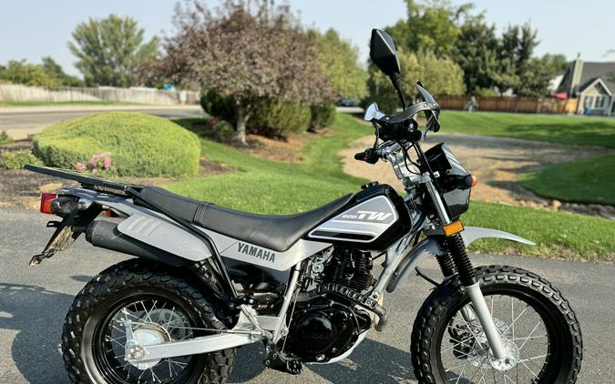 2021 Yamaha TW200