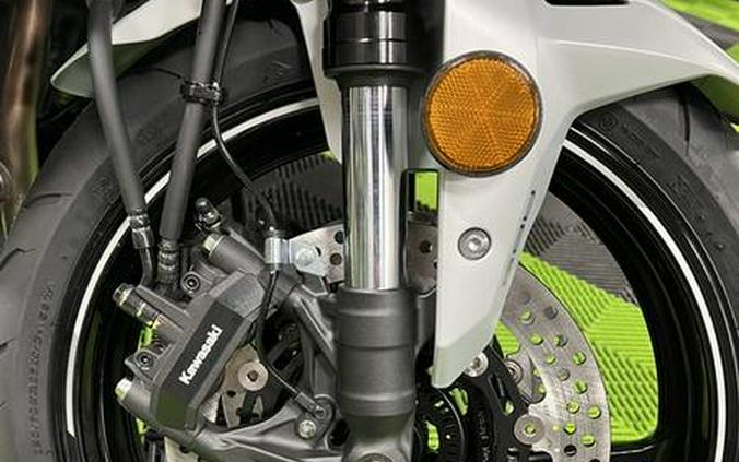 2025 Kawasaki NINJA® ZX™-4RR ABS