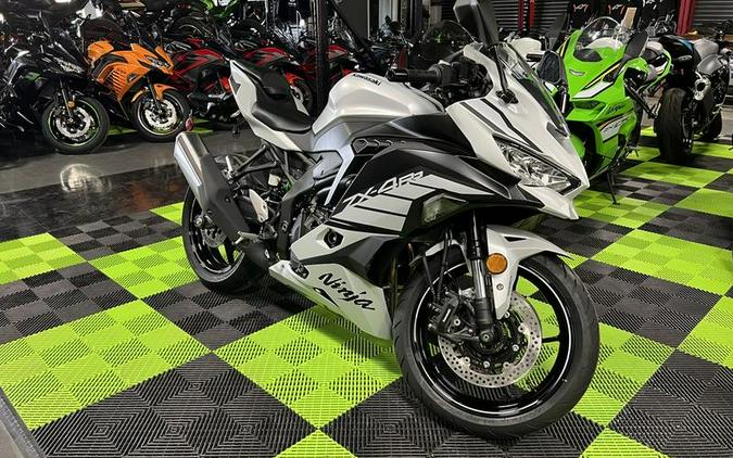 2025 Kawasaki NINJA® ZX™-4RR ABS
