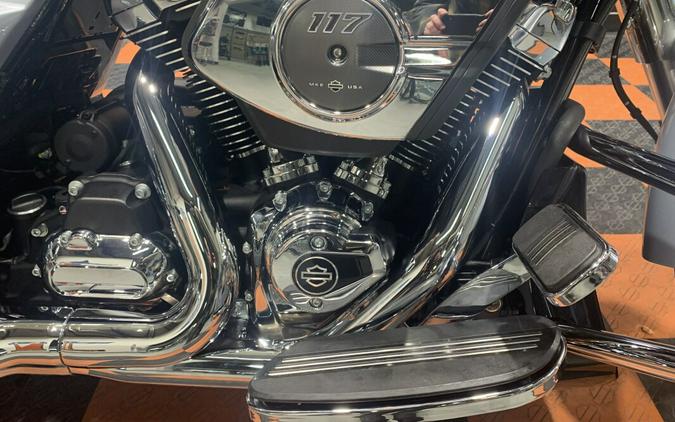 2025 Accessorized Harley-Davidson Street Glide FLHX