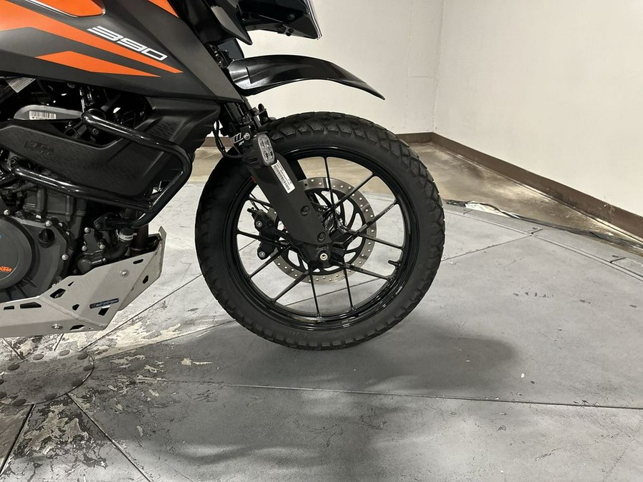 2021 KTM Adventure 390