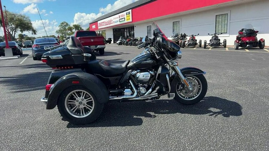 2019 Harley-Davidson Trike FLHTCUTG - Tri Glide Ultra