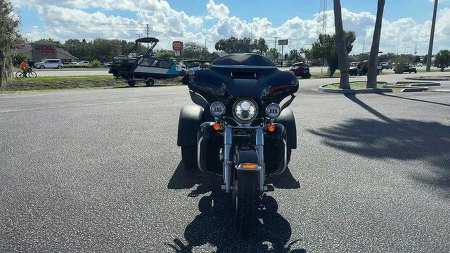 2019 Harley-Davidson Trike FLHTCUTG - Tri Glide Ultra