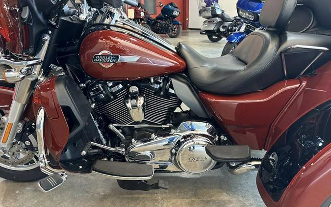 2024 Harley-Davidson® FLHTCUTG - Tri Glide® Ultra