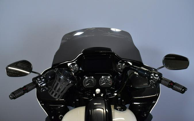 2022 Harley-Davidson Road Glide Special