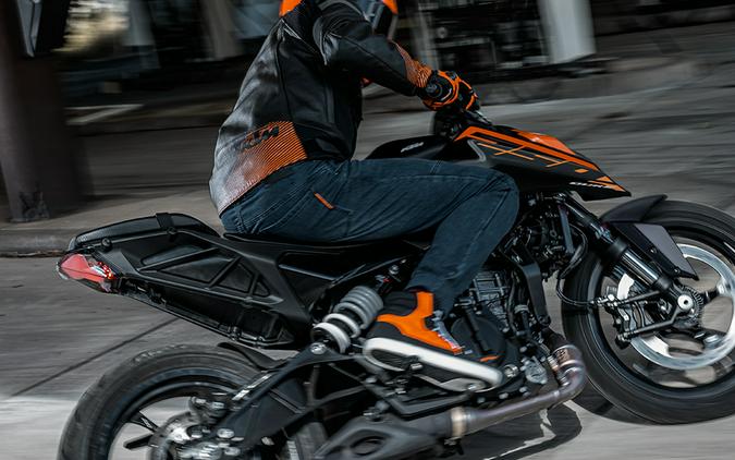 2026 KTM 250 DUKE Silver - 053431