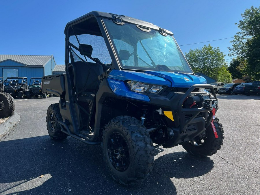 2023 Can-Am Defender DPS HD9 Blue & Black