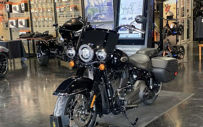 2024 Harley-Davidson Softail FLHCS - Heritage Classic