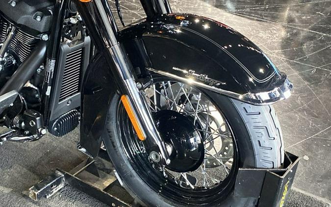 2024 Harley-Davidson Softail FLHCS - Heritage Classic