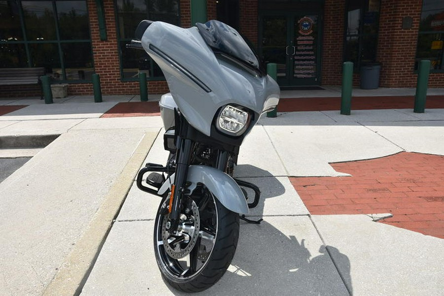 2025 Harley-Davidson® FLHX - Street Glide®