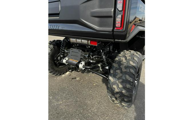 2026 Can-Am SSV DEF XTCAB 65 HD11 BK 26 XT CAB HD11