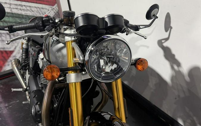 2024 Triumph Thruxton RS Jet Black Silver Ice