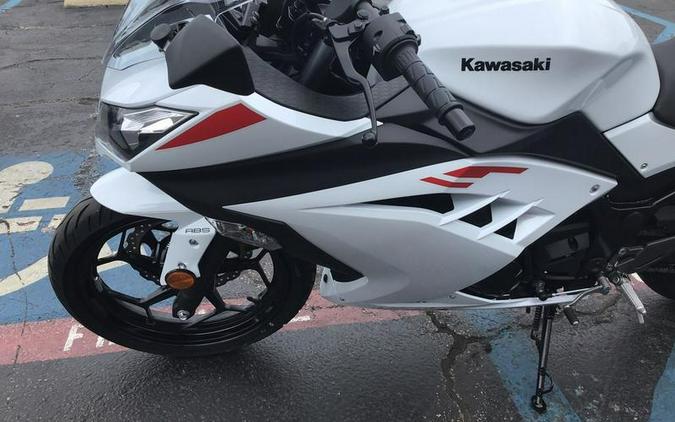 2026 KAWASAKI NINJA 300 ABS