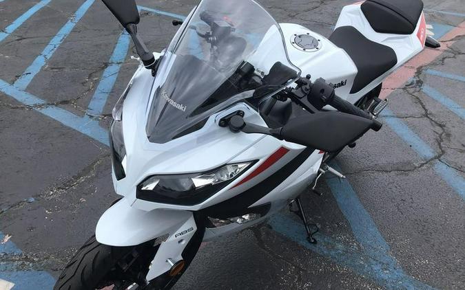 2026 KAWASAKI NINJA 300 ABS