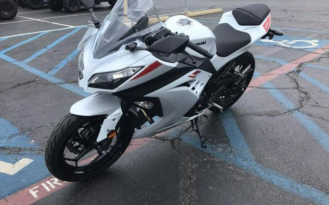 2026 KAWASAKI NINJA 300 ABS