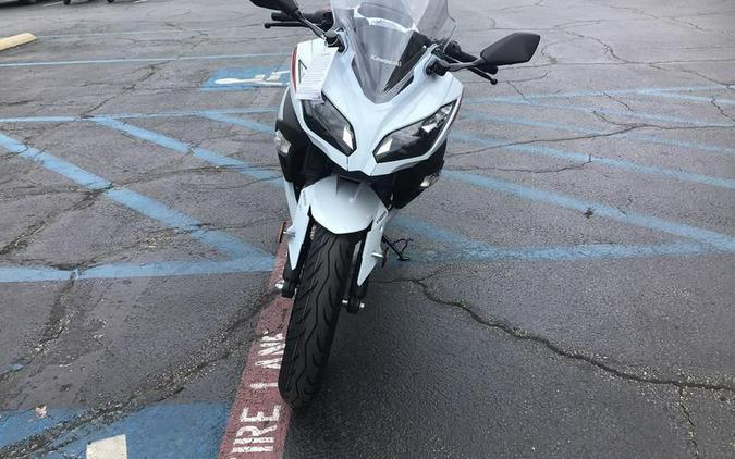 2026 KAWASAKI NINJA 300 ABS
