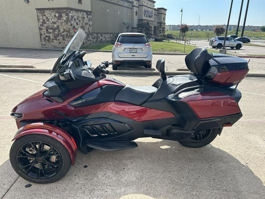 2020 Can-Am® Spyder® RT Limited Dark