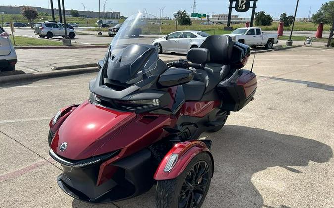 2020 Can-Am® Spyder® RT Limited Dark