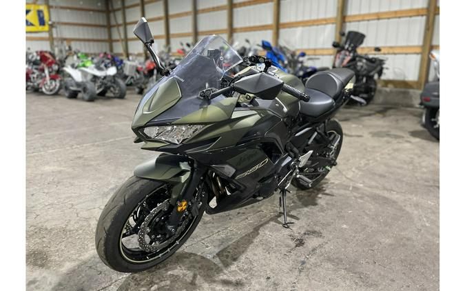 2024 Kawasaki Ninja® 650 ABS KRT Edition