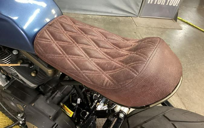 2003 Harley-Davidson® XL883C - Sportster® Custom 833C