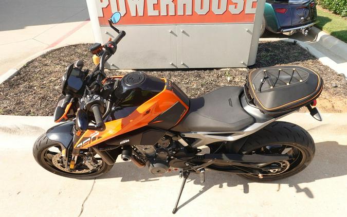 2023 KTM Duke 790
