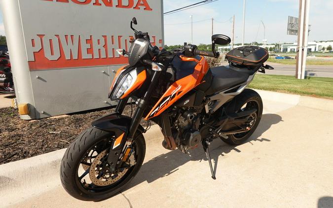 2023 KTM Duke 790