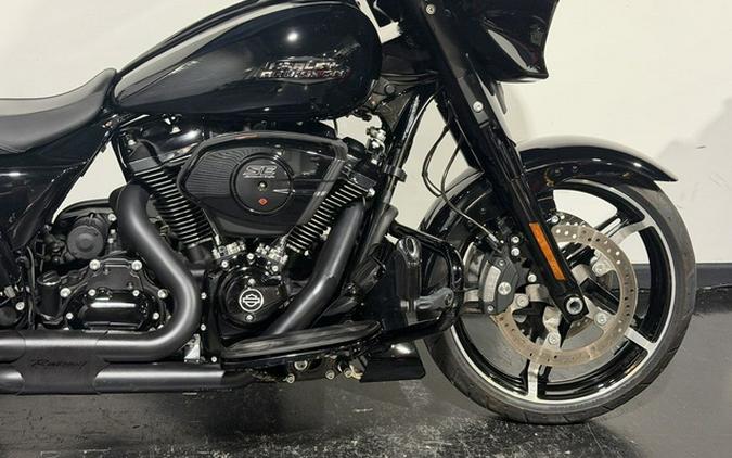 2024 Harley-Davidson FLHX - Street Glide