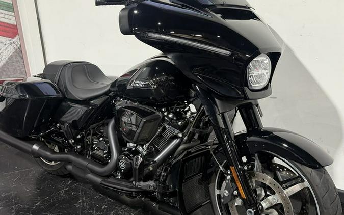 2024 Harley-Davidson FLHX - Street Glide