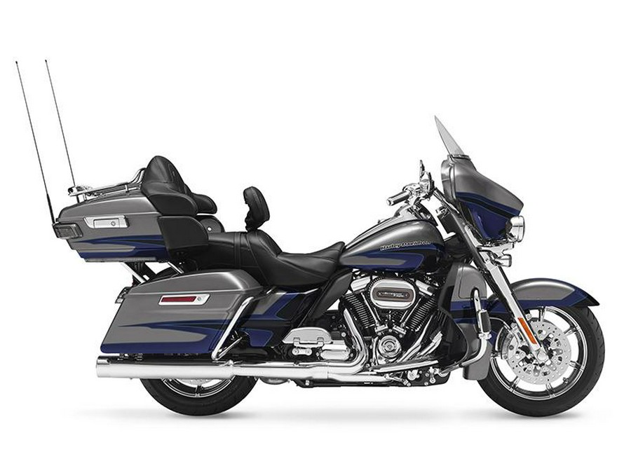 2017 Harley-Davidson® FLHTKSE - CVO™ Limited