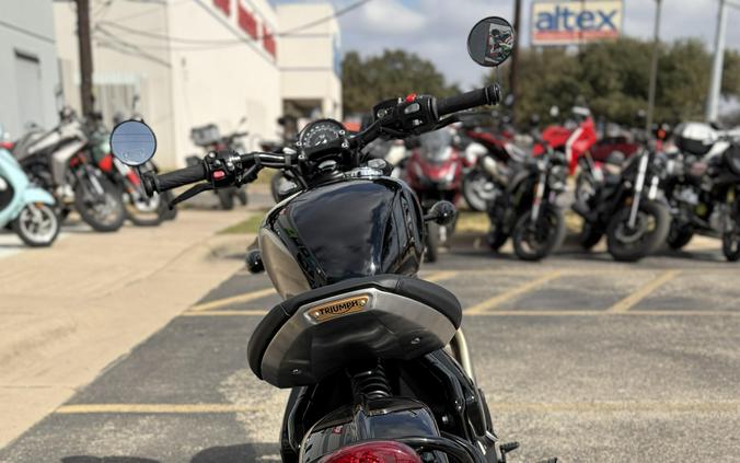 2026 Triumph Bonneville Bobber