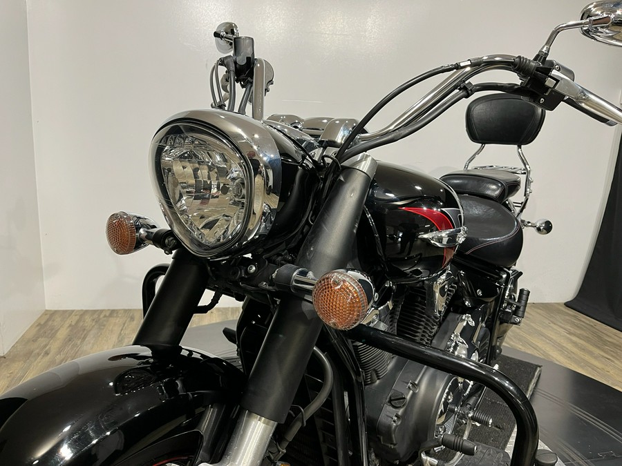 2013 Yamaha Motor Corp., USA V Star 1300