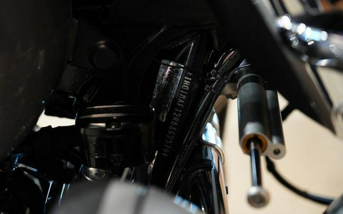 2024 Harley-Davidson Trike FLHTCUTG - Tri Glide Ultra