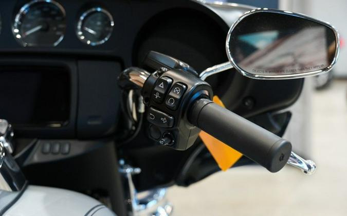 2024 Harley-Davidson Trike FLHTCUTG - Tri Glide Ultra