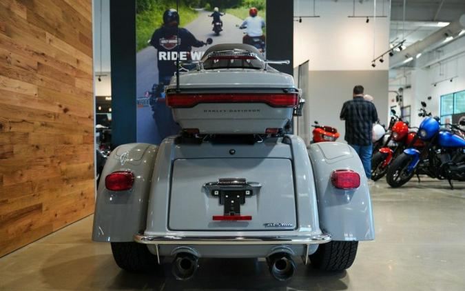 2024 Harley-Davidson Trike FLHTCUTG - Tri Glide Ultra
