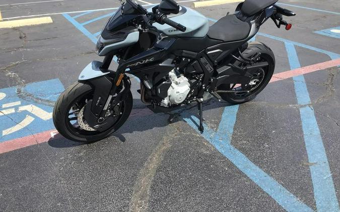 2026 CFMOTO 675 NK