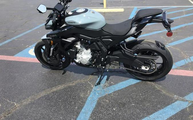 2026 CFMOTO 675 NK