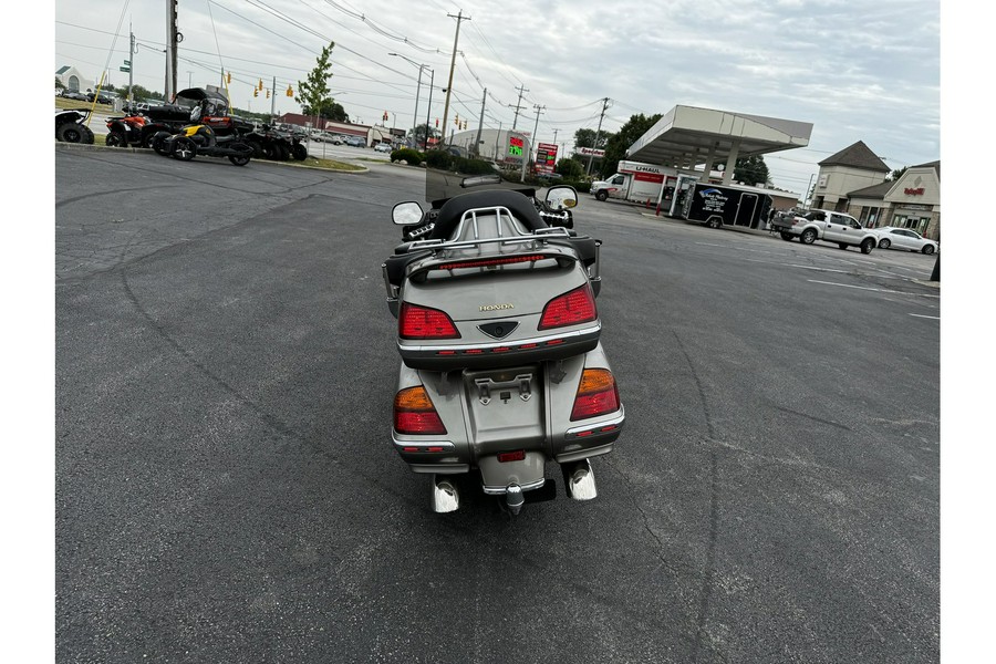 2002 Honda GL1800