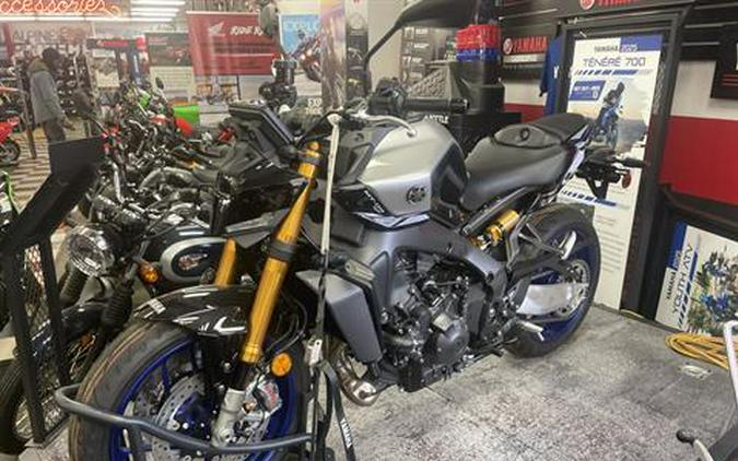 2025 Yamaha MT-09 SP