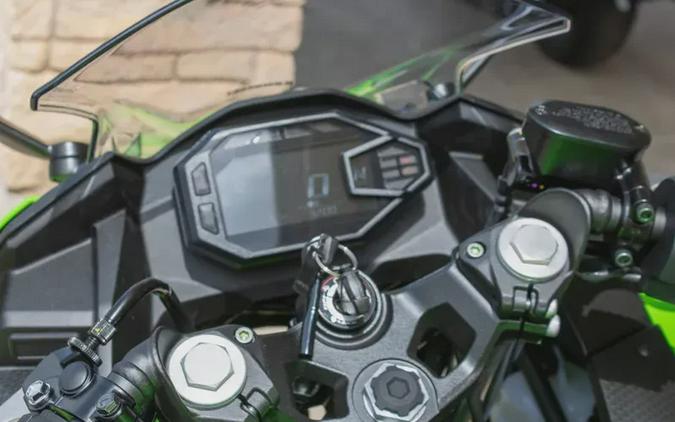2026 KAWASAKI NINJA 500