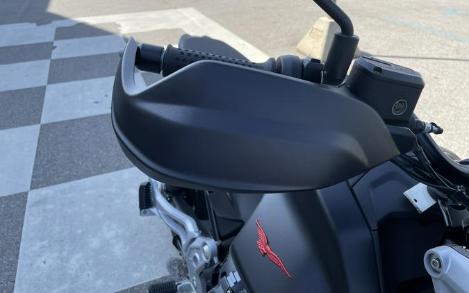 2025 Moto Guzzi V85 Strada
