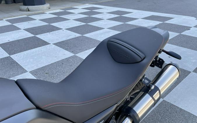 2025 Moto Guzzi V85 Strada