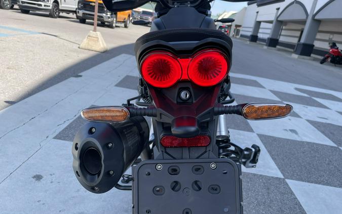2025 Moto Guzzi V85 Strada