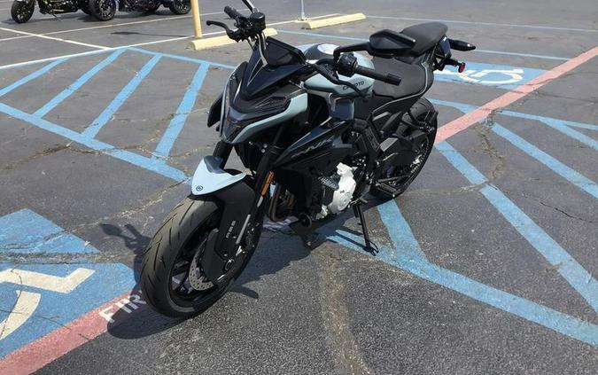 2026 CFMOTO 675NK