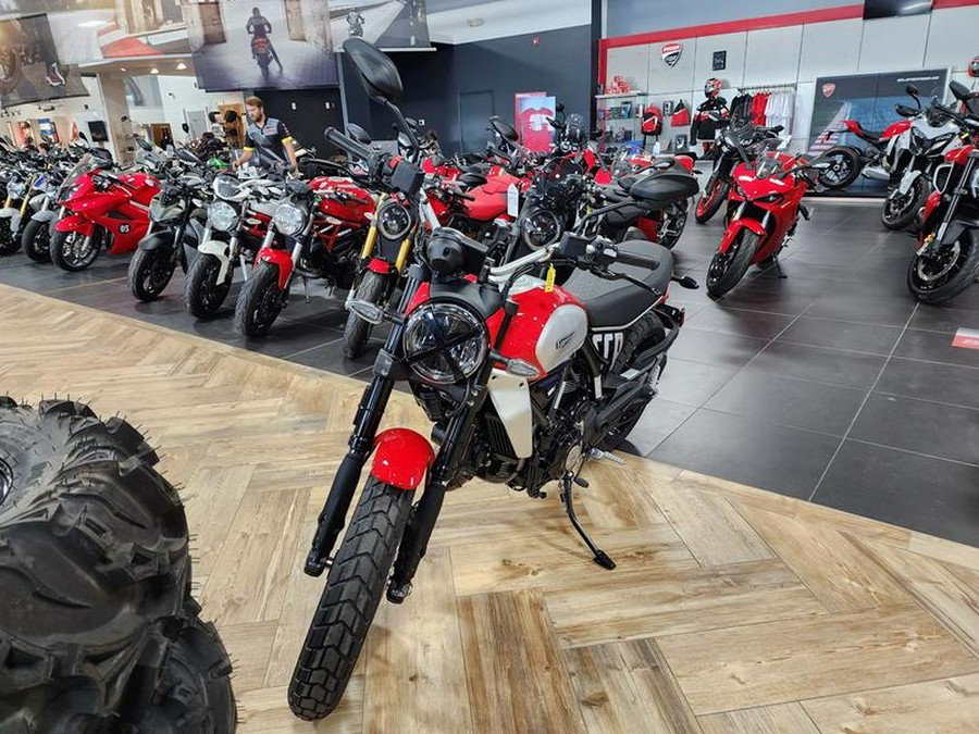 2024 Ducati Scrambler Icon (2G) Red