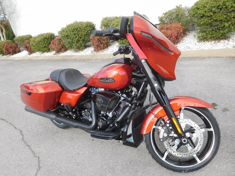 FLHX 2024 Street Glide®