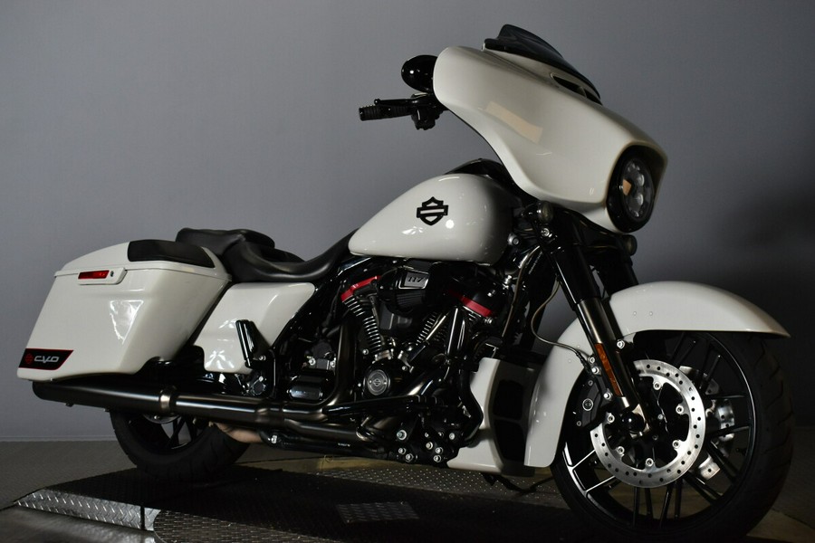 2020 Harley-Davidson CVO Street Glide