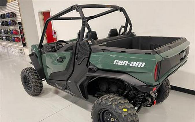 2026 Can-Am Commander DPS 700